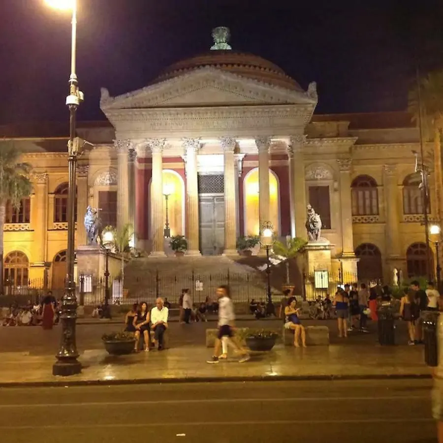 Maqueda Apartments Palermo Italia